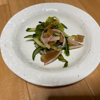 瓶メンマで中華風サラダ